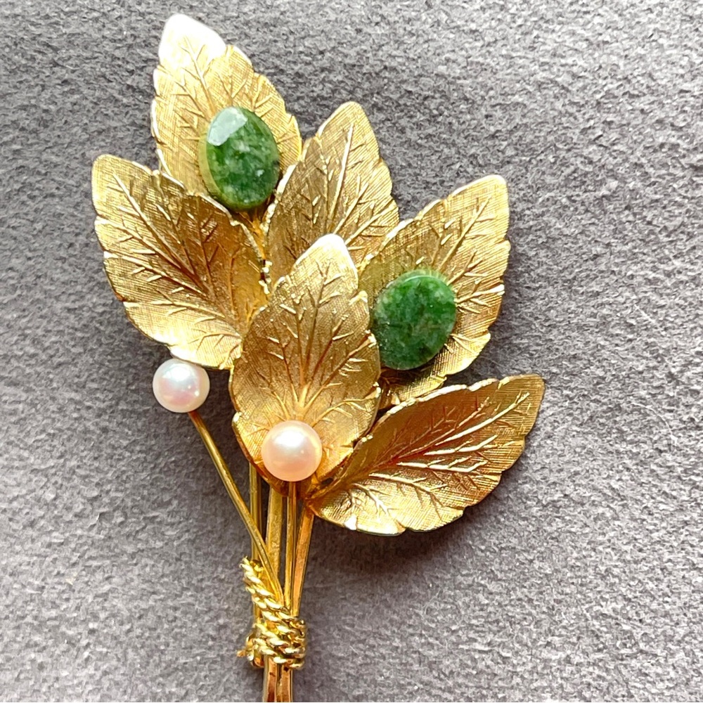Vintage 12k GF Van Lou Jade And Leaves Faux pearl Brooch